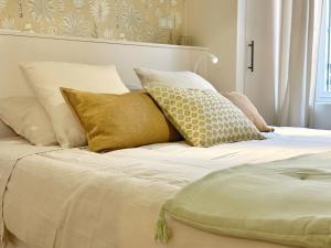 La Maison Cavet 5 Appartements de standing au coeur du village : photos des chambres