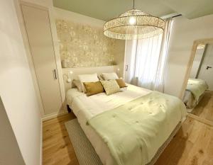 La Maison Cavet 5 Appartements de standing au coeur du village : photos des chambres