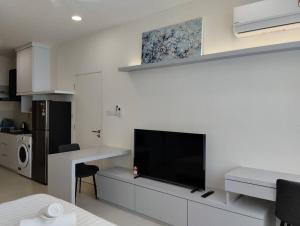 Urban Riverview Couple Suite - Riverine Kuching