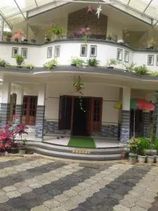 Mayoorvihar - Sultan Bathery