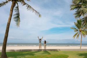 Lac Lac Booking - Residences in Beach Resort