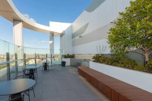 South Brisbane City View 2Bedroom Apartment with Free Parking