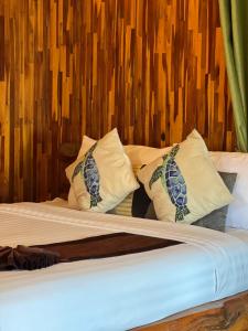 Homebeach Resort เกาะล้าน