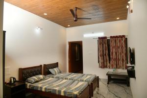 Island Dreams Resort