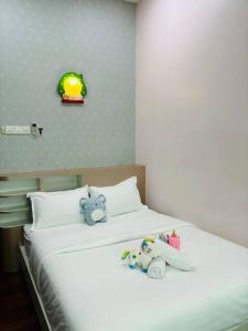 Kuantan Bungalow PS4 16 Pax Kids Pool