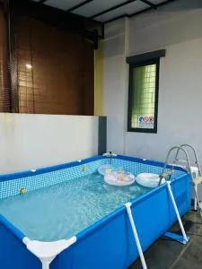 Spacious Bungalow Indera Mahkota16 Pax Kids Pool - Kampong Darat Mak Bar
