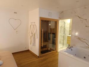 Love hotels Bulle Evasion : photos des chambres