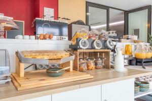 Hotels Comfort Aparthotel Marseille Prado : photos des chambres