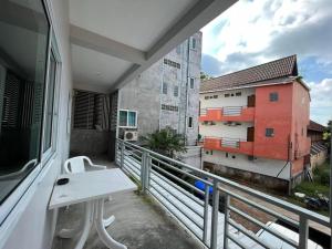 Backyard Apartment Koh Tao