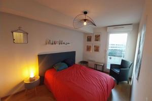 Charming T3 with balcony near beach