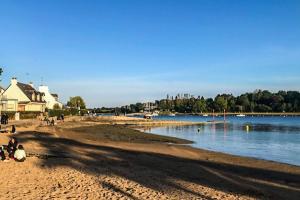 Charming T3 with balcony near beach