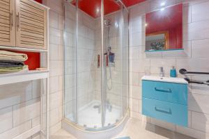 Maisons de vacances La Promesse des Saisons - Jardin et parking prive : photos des chambres