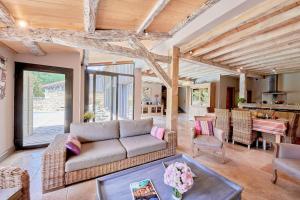 Maison 5 étoiles luxe 6p piscine privée chauffée Lascaux