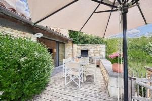 Villas Maison 5 etoiles luxe 6p piscine privee chauffee Lascaux : photos des chambres