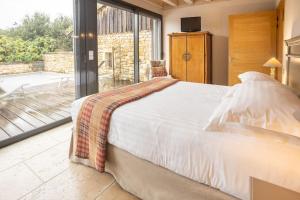 Villas Maison 5 etoiles luxe 6p piscine privee chauffee Lascaux : photos des chambres