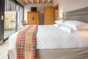 Villas Maison 5 etoiles luxe 6p piscine privee chauffee Lascaux : photos des chambres