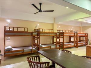 Dazzlebay Hostel