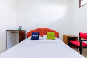 Urbanview Hotel Mitra near Grand Indonesia