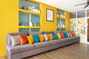 Fullroom 77 Srinakarin