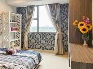 Cozy 2BR Royal Olive Apt Pejaten with Pool & Gym by 2ndHome - Ragunan