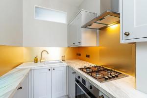 Lovely Bishops Park Flat