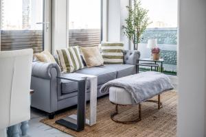 Canary Wharf Retreat with Free Secure Parking