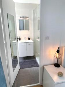 Appartements Confortable T2 sur les rives de la Charente : photos des chambres