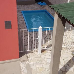 Apartamento pé na areia na Praia Maranduba