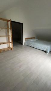 Maisons de vacances Maison 4 chambres avec jardin : photos des chambres