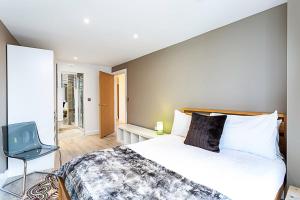 Duplex Two-Bed Apartment Near Tower Bridge