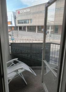 Own Sauna, in front of Shopping mall, 15min to Center