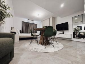 Wanderlust - 4hvězdičkové hotely ve městě Saint Julianʼs