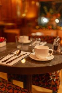 The Pavilions Amsterdam, The Toren