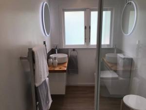 Manuka Cottage Oneroa