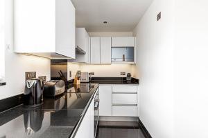 Elegant and Cosy Family Apartment in Marylebone