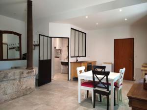 Maisons d'hotes Gites du Longevent Appartement du Moulin Perouges : photos des chambres