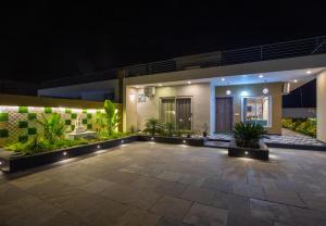 ELIVAAS Heaven in Hills Valora 6 BHK Pet friendly villa with Pvt Pool