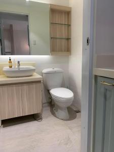 US Embassy Roxas Blvd, Ermita, Manila 1 Bedroom ComfySuite