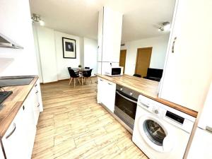 Plaza Europa - Más que apartamentos