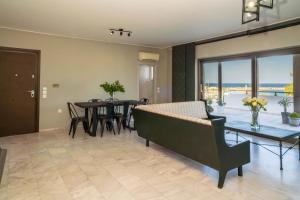 Lilys Penthouse in the centre of Rethymno with private parking