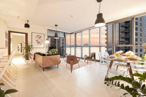 LUXE | Elegant 2BR | Harbour View | Stylish & Cozy