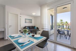 Ferienwohnung in Podstrana-Sv Martin mit Balkon, Klimaanlage, W-LAN, Waschmaschine 4777-2