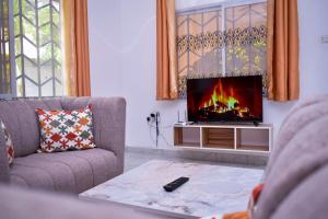 Villas - Beach 2 km, Wifi, SmartTV, Parking - by Mango Tree Cottages Kilifi