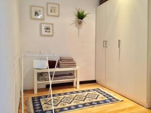 San Matías Urban Retreat with Balcony