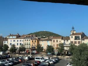 Appartements Duplex T3 climatise centre terrasse parking payant : photos des chambres