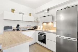 WELCS APARTAMENTO 196 EMP FRENTE Al MAR