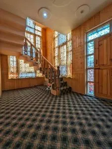 home stay in Srinagar Kashmir - Chhatabal