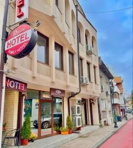 Hotel Oppium Restaurant & Garden - Ruse