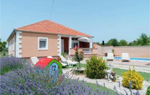 Lovely Home In Benkovac With Wifi