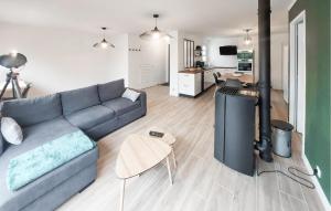 Beautiful Home In La Plaine Sur Mer